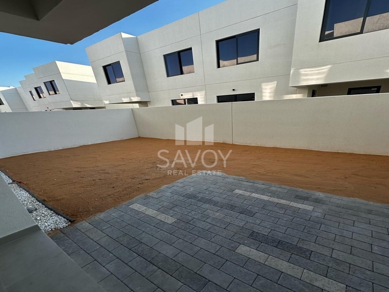 3 BR  Townhouse For Rent in Yas Island, Abu Dhabi - 6670967