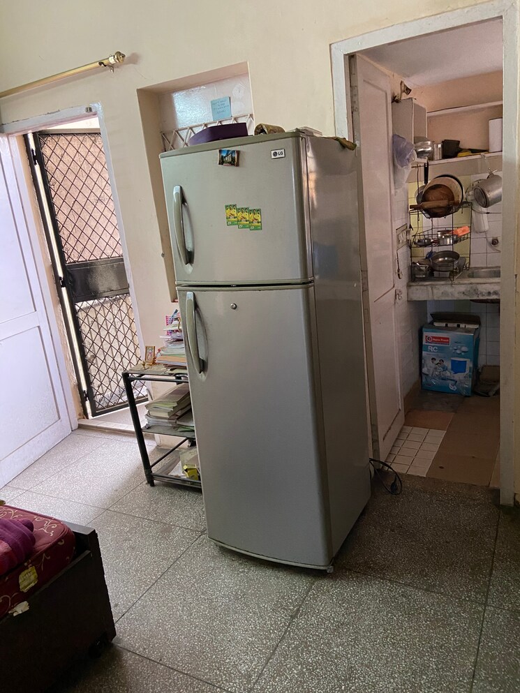 Bedroom, kalkaji 2 Bedroom 100 Sq.Yd. Apartment In Kalkaji Delhi 957693