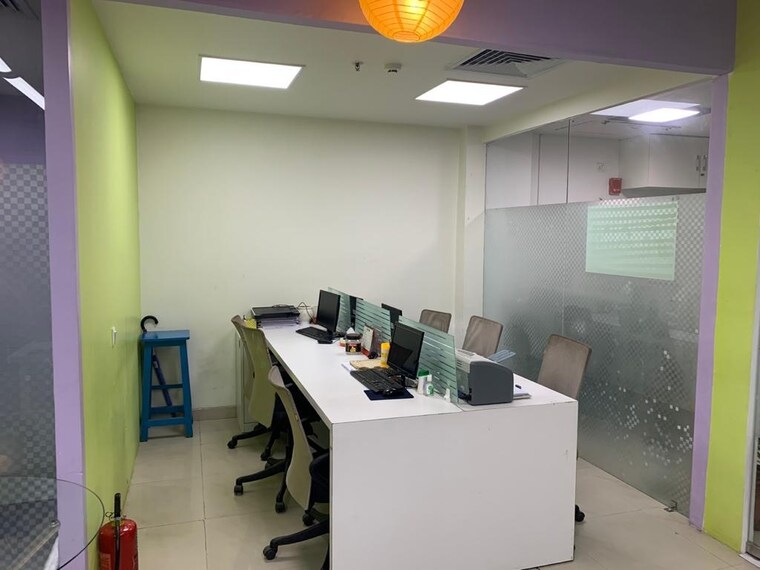 Cover Image, emaar-mgf-digital-greens Commercial Office Space 1000 Sq.Ft. In Sector 61 Gurgaon 1171429
