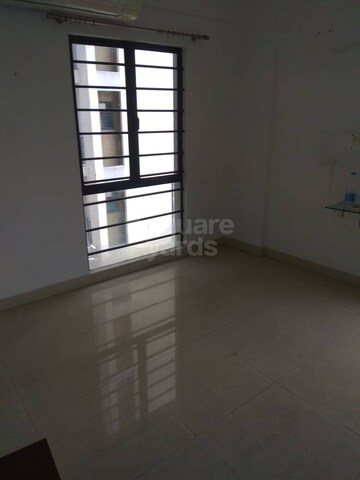 Bedroom in 3 BHK Apartment at Fort Oasis, Hazra Road – for Sale