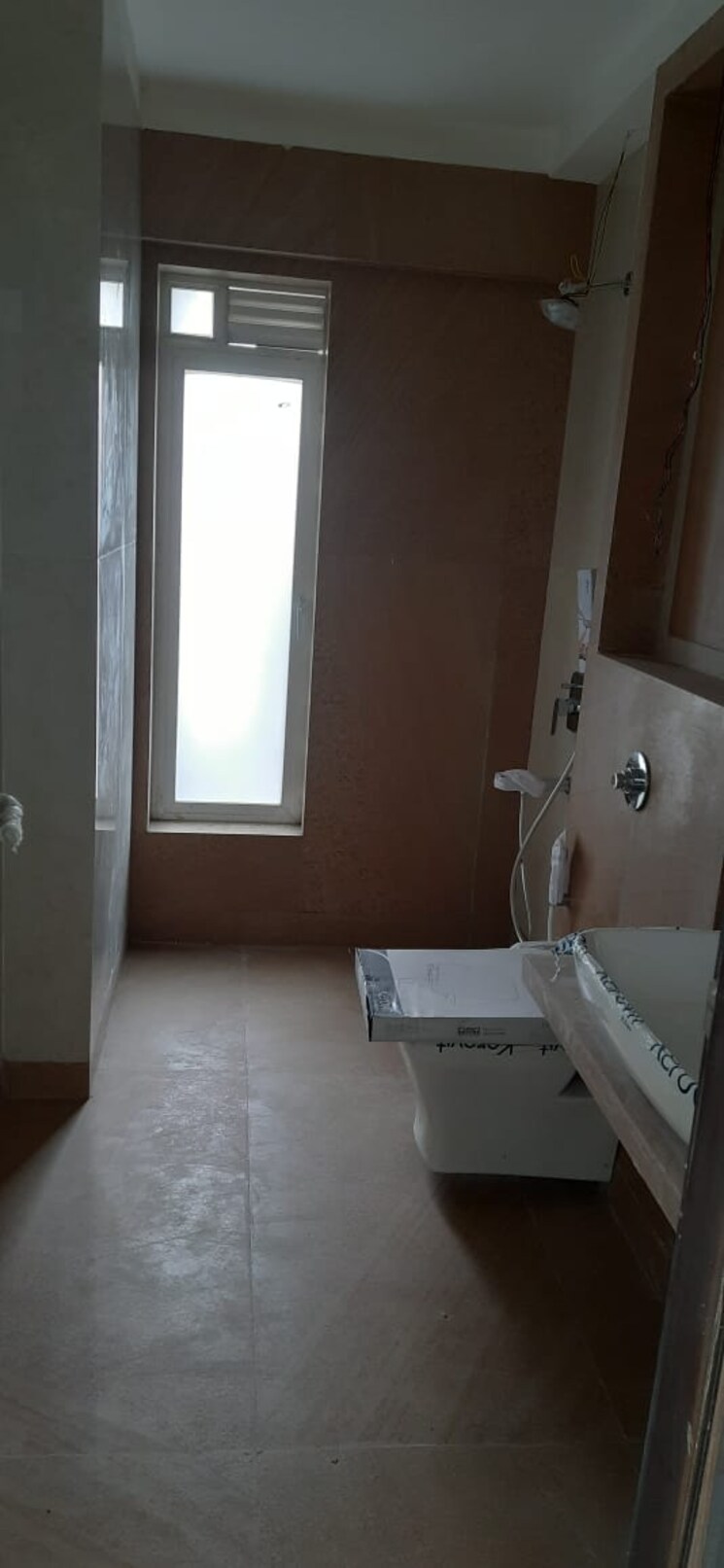 Bathroom, bombay-sahil-exotica 2 Bedroom 915 Sq.Ft. Apartment In Chandivali Mumbai 1264792