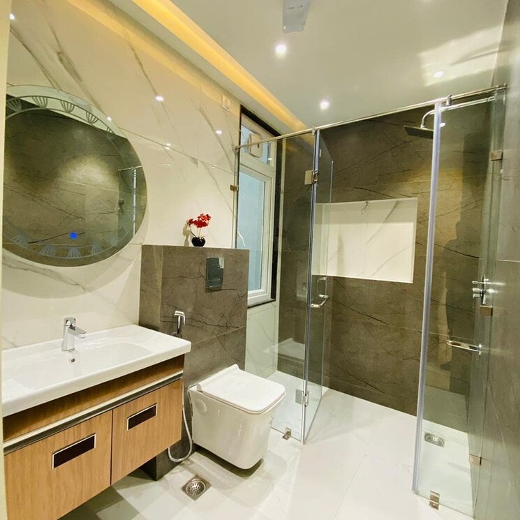 Bathroom, pitampura 2.5 Bedroom 86 Sq.Yd. Builder Floor In Pitampura Delhi 1842120