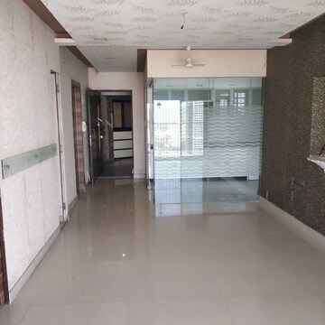 2 BHK Apartment For Rent in Lokhandwala Infrastructure Sapphire Heights Kandivali East Mumbai  1881563