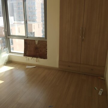 2 BHK Apartment For Rent in Pioneer Park Phase 1, Sector 61