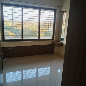 Room in 2 BHK Apartment at Taloja – for Sale