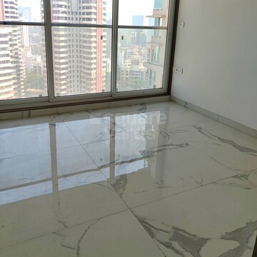 Bedroom in 2 BHK Apartment at RNA NG Eclat, Andheri West – for Rent