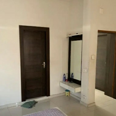 sarita vihar 2 bhk rent