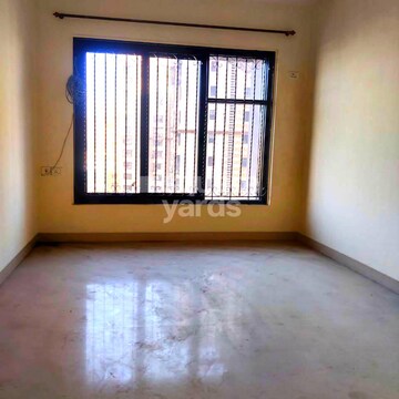 Bedroom in 3.5 BHK Apartment at K Raheja Raheja Classique, Andheri West – for Sale