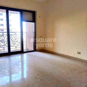 Master Bedroom in 3.5 BHK Apartment at K Raheja Raheja Classique, Andheri West – for Sale