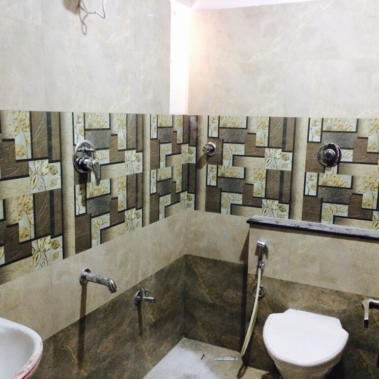 Attached Bathroom, hbr layout Studio 150 Sq.Ft. Residential Studio In Hbr Layout Bangalore 2165270
