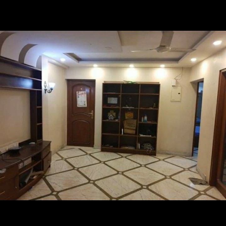 2 bhk rent in colaba