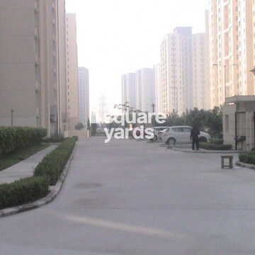 2.5 BHK Apartment – Exterior View View at Jaypee Greens Kosmos, Sector 134 - for Rent