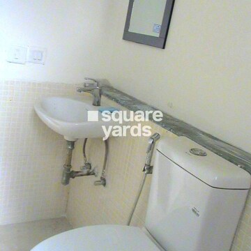 Bathroom in 2.5 BHK Apartment at Jaypee Greens Kosmos, Sector 134 – for Rent