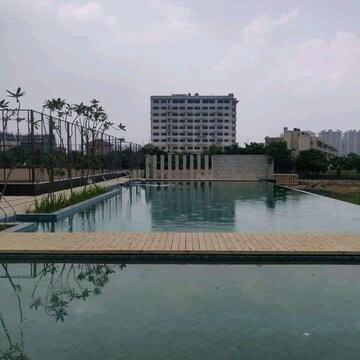 Swimming Pool in 3 BHK Apartment at Emaar MGF Emerald Hills, Sector 65 – for Rent