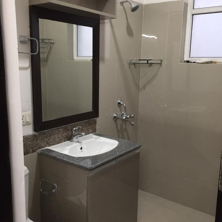 Bathroom, emaar-emerald-floors 3 Bedroom 1380 Sq.Ft. Apartment In Sector 65 Gurgaon 2377800