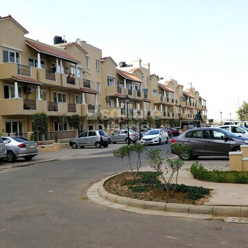 3 BHK Apartment – Exterior View View at Emaar Emerald Floors, Sector 65 - for Rent