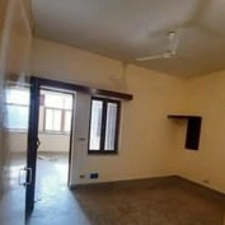Bedroom, gyan khand ii 3 Bedroom 1300 Sq.Ft. Builder Floor In Gyan Khand ii Ghaziabad 2529325