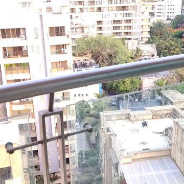 Floor Plan in 2 BHK Apartment at Juhu – for Rent