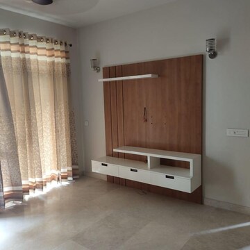 3 BHK Apartment For Rent in Ireo The Corridors, Sector 67a
