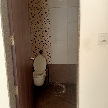 Bathroom in 2.5 BHK Apartment at Andheri West – for Rent