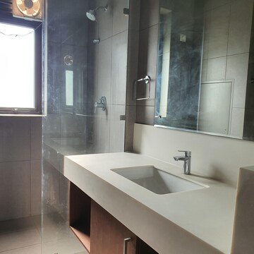 Bathroom in 2 BHK Apartment at Ireo Skyon, Sector 60 – for Rent
