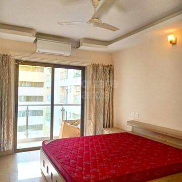 Attached Bathroom in 3 BHK Apartment at HDIL Metropolis Residences, Andheri West – for Rent