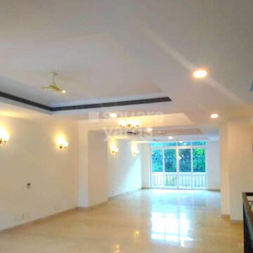 Room in 4 BHK Villa at Emaar Marbella, Sector 66 – for Rent