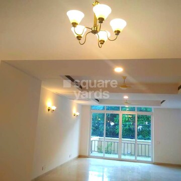 Room in 4 BHK Villa at Emaar Marbella, Sector 66 – for Rent
