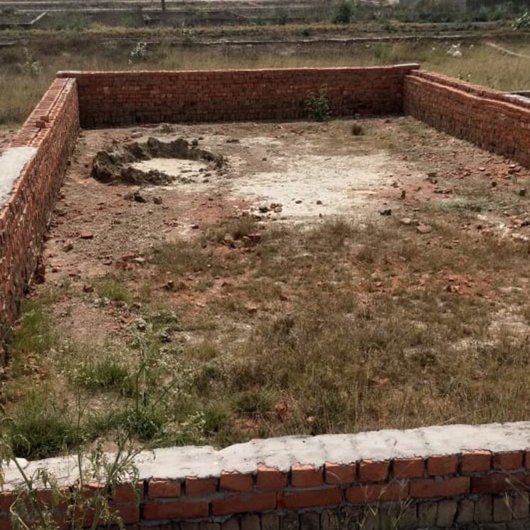 Other, shastri nagar  84 Sq.Yd. Plot In Shastri Nagar Meerut 2651453