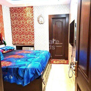 Bedroom in 3 BHK Apartment at GPL Eden Heights, Sector 70 – for Rent