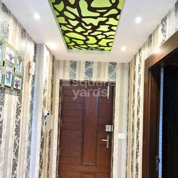 Building Lobby in 3 BHK Apartment at GPL Eden Heights, Sector 70 – for Rent