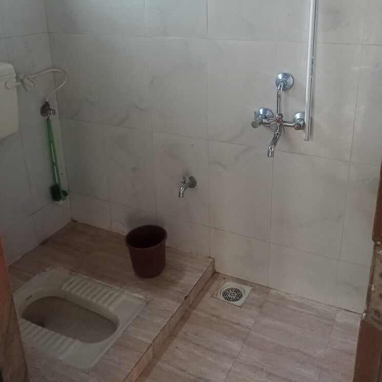 Bathroom, power-devki-plaza Studio 440 Sq.Ft. Apartment In Taloja Navi Mumbai 2654572