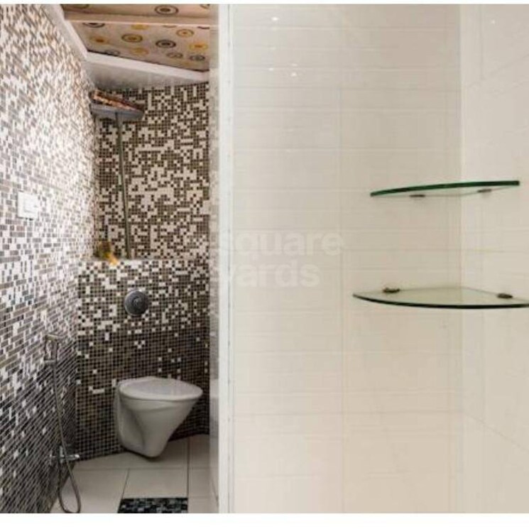 Bathroom, ajmera-beverly-hills-and-royal-empire 6 Bedroom 3300 Sq.Ft. Apartment In Andheri West Mumbai 2661530