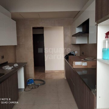 Kitchen in 4 BHK Apartment at Emaar Emerald Floors Premier, Sector 65 – for Rent