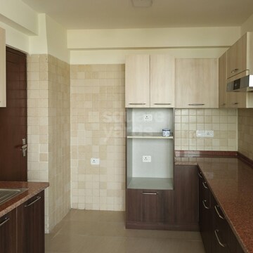 Kitchen in 2 BHK Apartment at M3M Escala, Sector 70a – for Rent
