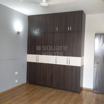 Room in 2 BHK Apartment at M3M Escala, Sector 70a – for Rent