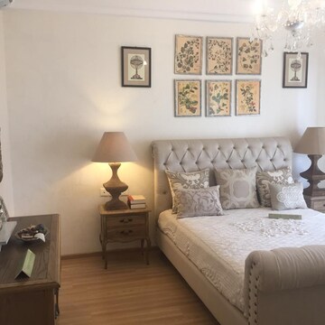 Bedroom in 4 BHK Apartment at Paras Irene, Sector 70a – for Rent