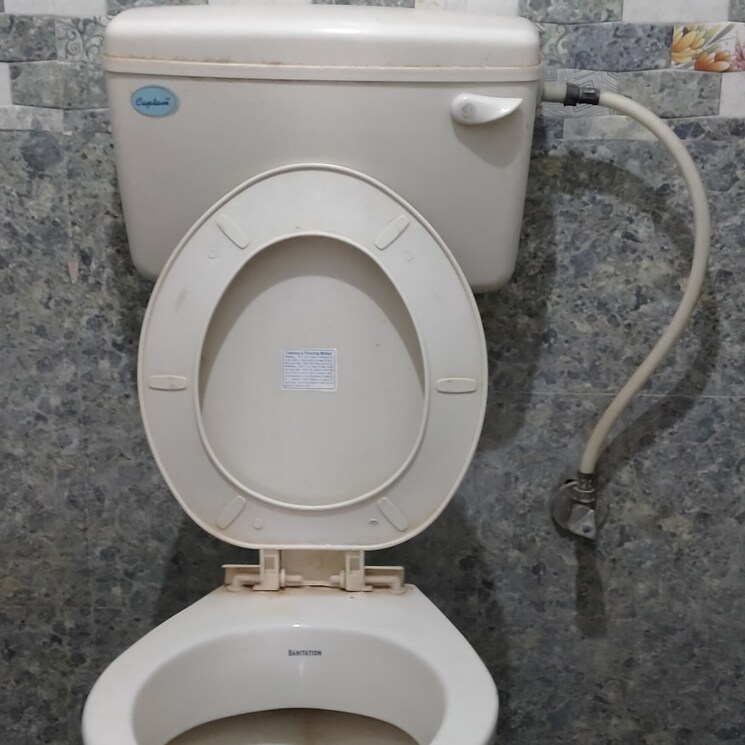 Bathroom, munnekollal Studio 120 Sq.Ft. Builder Floor In Munnekollal Bangalore 2692046