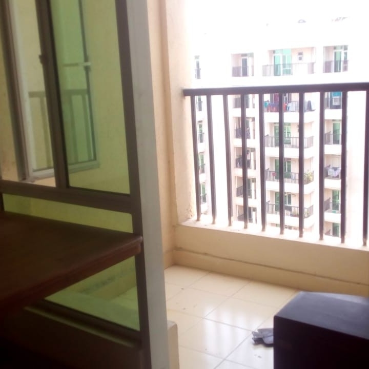 gaur city 2 bhk rent