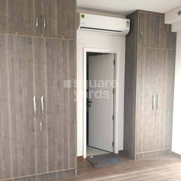 Room in 3 BHK Apartment at M3M Ikonic, Sector 68 – for Rent