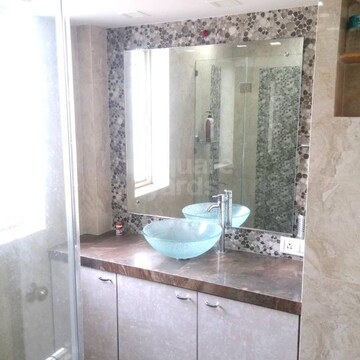 Bathroom in 3 BHK Apartment at Andheri West – for Rent