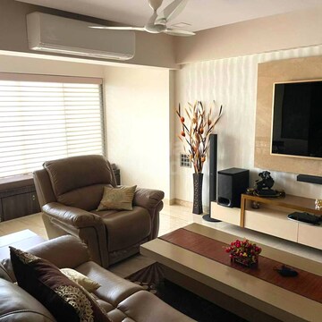 2 BHK Apartment For Sale in Magnum Tower CHS, Andheri West