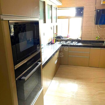 Kitchen in 2 BHK Apartment at Magnum Tower CHS, Andheri West – for Sale