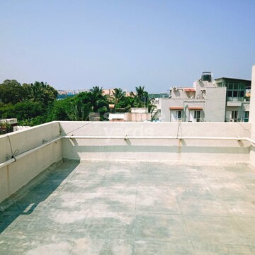 Terrace in 2 BHK Apartment at Miracle Apartments, Btm Layout – for Rent
