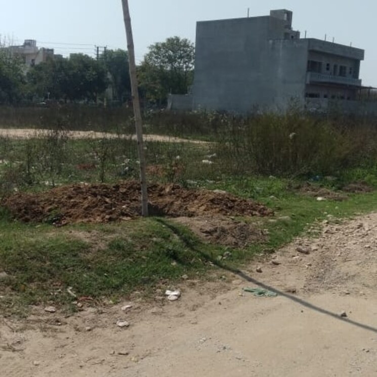 Exterior View, dlf colony  100 Sq.Yd. Plot In Dlf Colony Rohtak 2733368