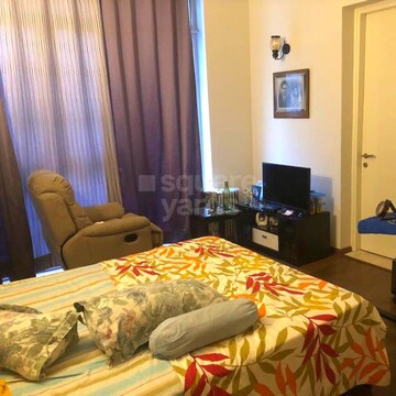Bedroom in 2 BHK Apartment at Paras Irene, Sector 70a – for Rent