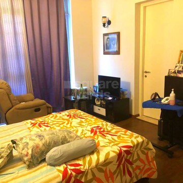 Bedroom in 2 BHK Apartment at Paras Irene, Sector 70a – for Rent