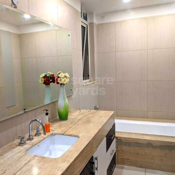 Bathroom in 4 BHK Apartment at Ireo Victory Valley, Sector 67 – for Rent