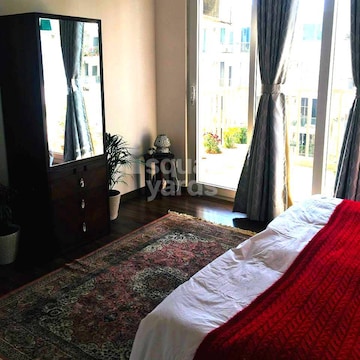 Master Bedroom in 3 BHK Apartment at Emaar The Palm Drive-The Premier Terraces, Sector 66 – for Rent
