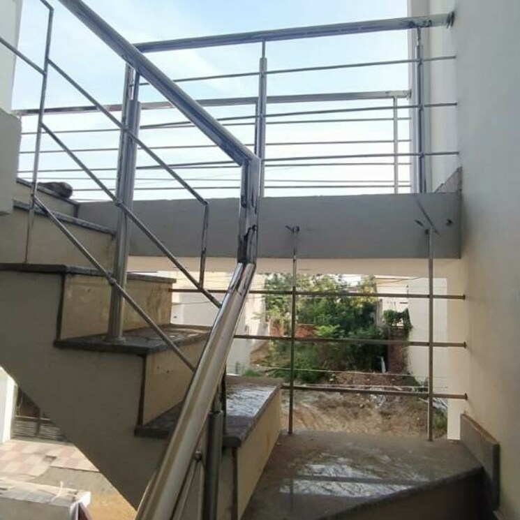 Balcony, sector 125 4 Bedroom 75 Sq.Yd. Independent House In Sector 125 Mohali 2742332